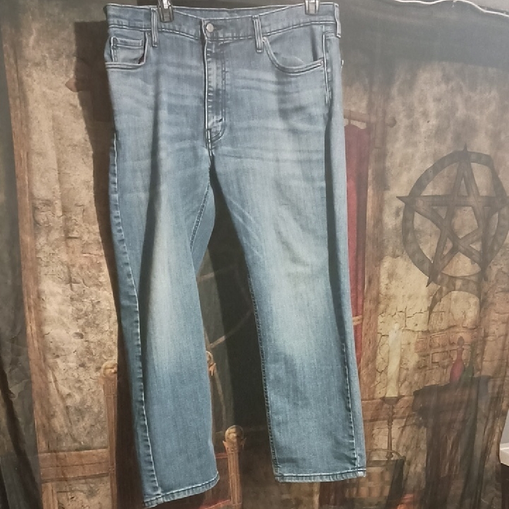 Levi's Classic Straight Blue Jeans 541